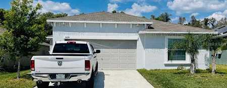10224 Strawberry Tetra Dr Riverview, FL 33578