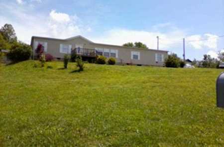 153 Valleyview Dr Loudon, TN 37774