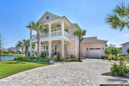 1645 Maritime Oak Dr Atlantic Beach, FL 32233