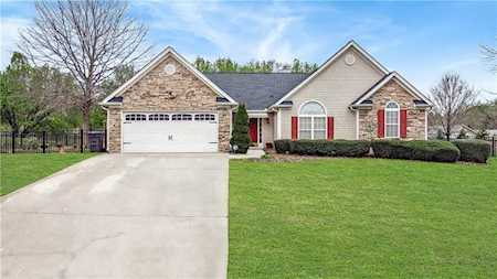 55 Mattie Ln Douglasville, GA 30134