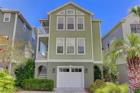 53 Morgans Cove Dr Isle Of Palms, SC 29451