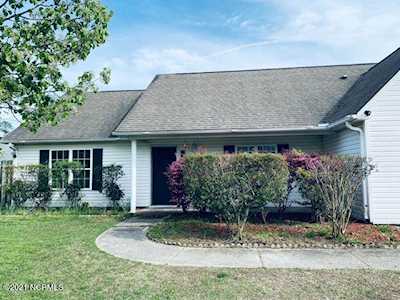 6910 Daybreak Lane Wilmington, NC 28411