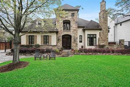 10718 Marsha Ln Hunters Creek Village, TX 77024