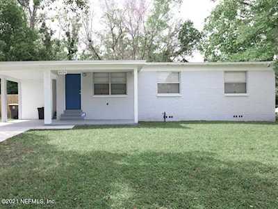 4034 Jammes Rd Jacksonville, FL 32210