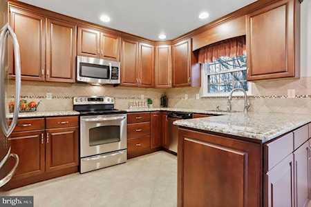 115 Southfield Rd Glen Burnie, MD 21060