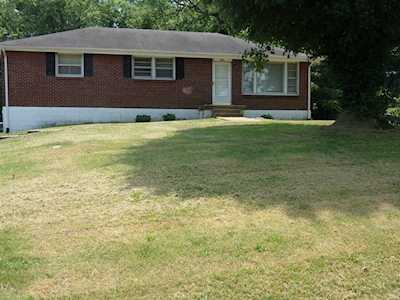 1904 Berkshire Dr Nashville, TN 37216