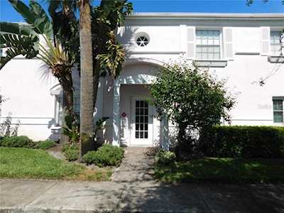4794 Cobia Dr SE #A St Petersburg, FL 33705