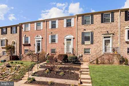 9747 Early Spring Way Columbia, MD 21046