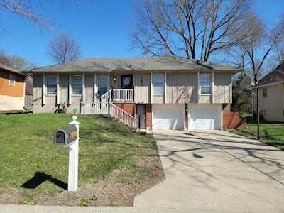 7600 E 100 St Kansas City, MO 64134