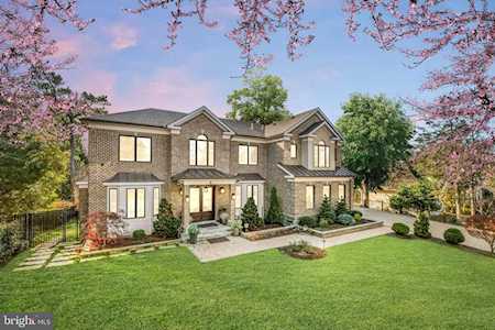 6 Sedgwick Ln North Bethesda, MD 20852
