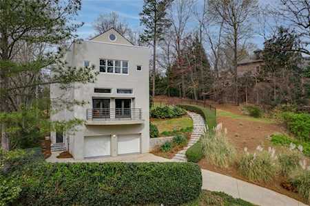 4810 Lafayette Ct NW Atlanta, GA 30327