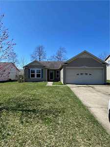 600 Runnymede Ct Greenfield, IN 46140
