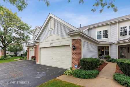690 Mulberry Dr Prospect Heights, IL 60070