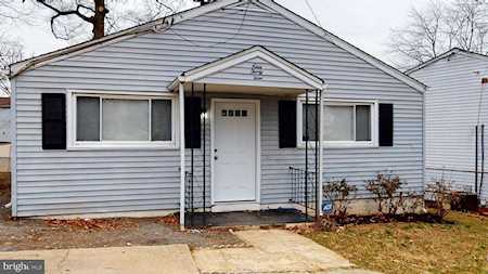 933 Clovis Ave Capitol Heights, MD 20743