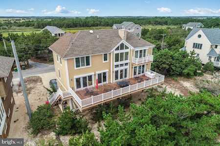 2402 Bay Shore Dr Milton, DE 19968
