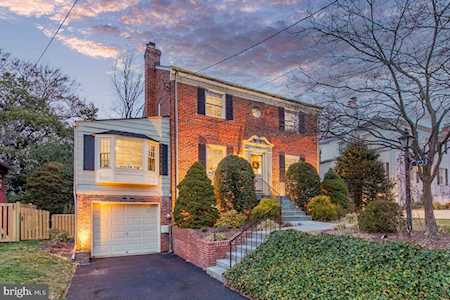 703 Forest Glen Rd Silver Spring, MD 20901