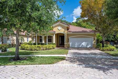 6855 Osage Circle Green Acres, FL 33413