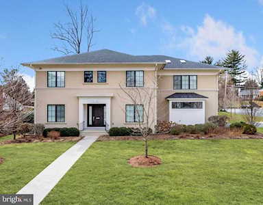 7208 Millwood Rd Bethesda, MD 20817