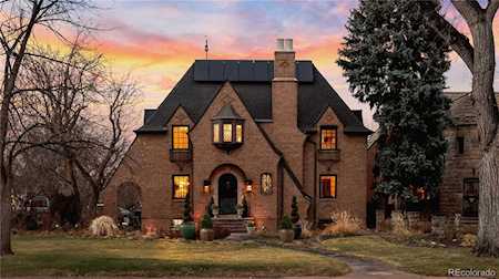 6401 Montview Blvd Denver, CO 80207