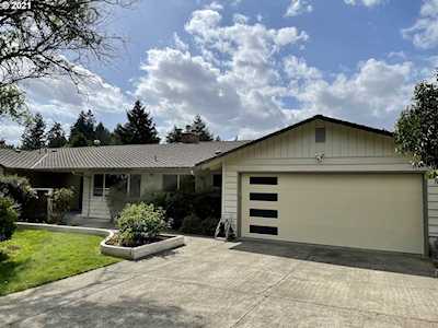 4391 SW Fraser Ave Portland, OR 97225