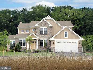 131 Meridian Blvd Bear, DE 19701