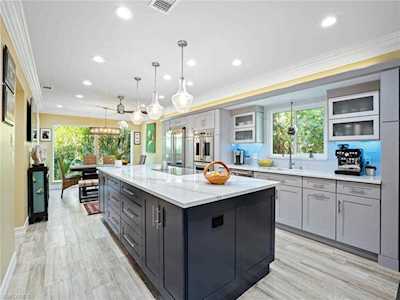 5076 Joewood Dr Sanibel, FL 33957