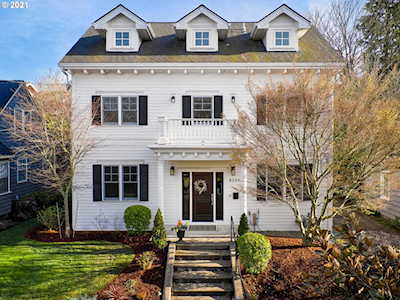 4254 NE Hazelfern Pl Portland, OR 97213