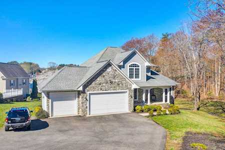 201 Shamrock Huddleston, VA 24104