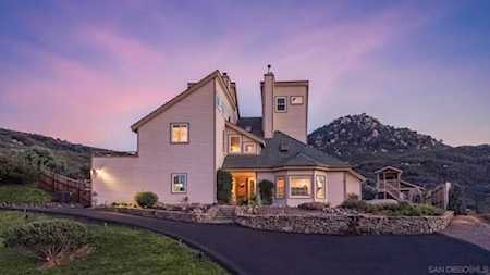 15236 La Plata Ct Ramona, CA 92065