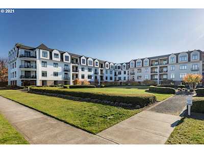 707 N Hayden Island Dr #323 Portland, OR 97217