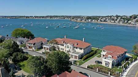 9 Lincoln House Point Swampscott, MA 01907