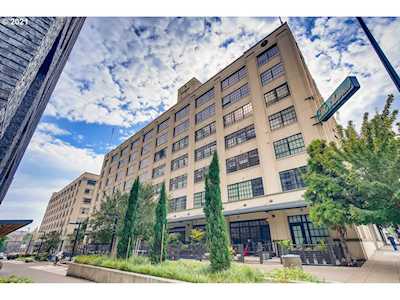 1400 NW Irving St #330 Portland, OR 97209