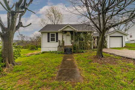 406 Green Acres Dr Columbia, TN 38401
