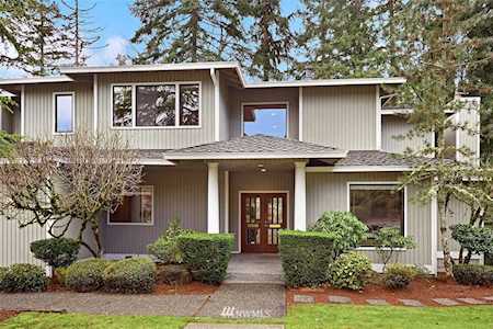 17409 SE 47th St Bellevue, WA 98006