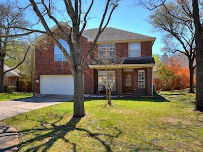 9009 Ruxton CV Austin, TX 78749
