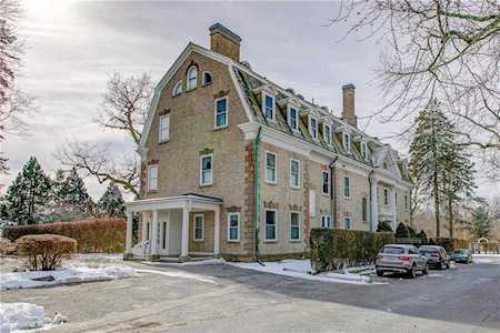 1 Oakwood Terrace #6 Newport, RI 02840