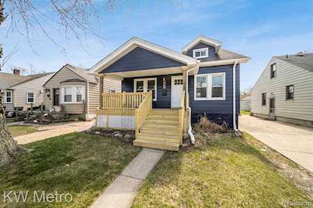 526 Jewell St Ferndale, MI 48220