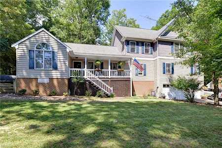 107 Pleasant Point Williamsburg, VA 23188