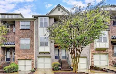 2031 NE Cobblestone Circle NE Brookhaven, GA 30319