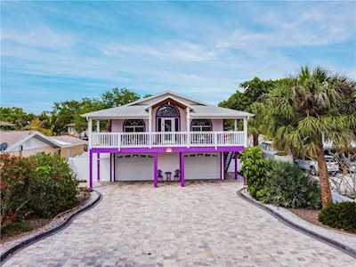 726 E Gulf Blvd Indian Rocks Beach, FL 33785