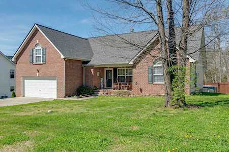 2021 Summit Ln La Vergne, TN 37086