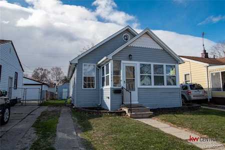 1704 University St Ferndale, MI 48220