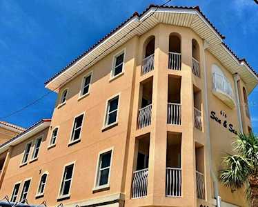 616 Gulf Blvd #B200 Indian Rocks Beach, FL 33785