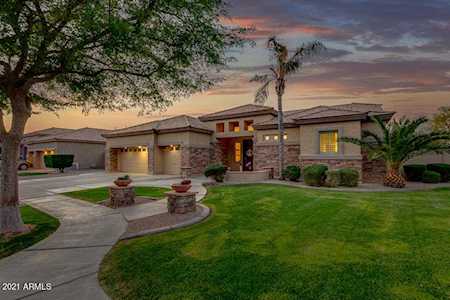 332 W Macaw Drive Chandler, AZ 85286