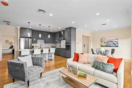 36 Elmwood Avenue #11 Winchester, MA 01890