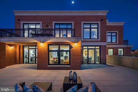 4915 Hampden Ln #504 Bethesda, MD 20814
