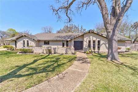 3700 Saddlestring TRL Austin, TX 78739