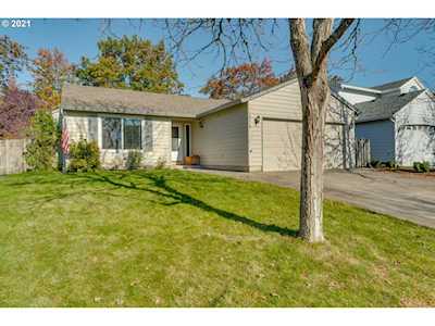 18518 SE 20th Way Vancouver, WA 98683