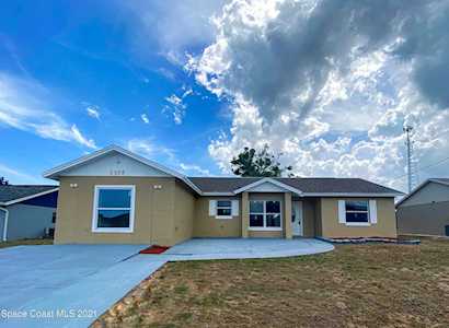 3355 Kilbee Street Mims, FL 32754