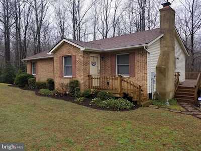 26867 Sandgates Rd Mechanicsville, MD 20659